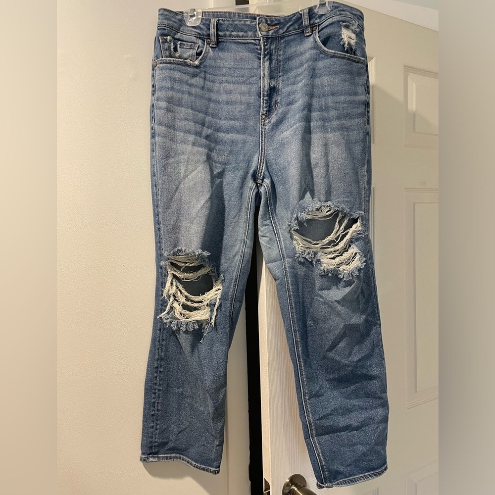 American Eagle boyfriend jeans